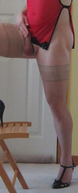 21P Dressing With Fav Toy