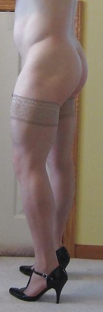 21P Dressing With Fav Toy