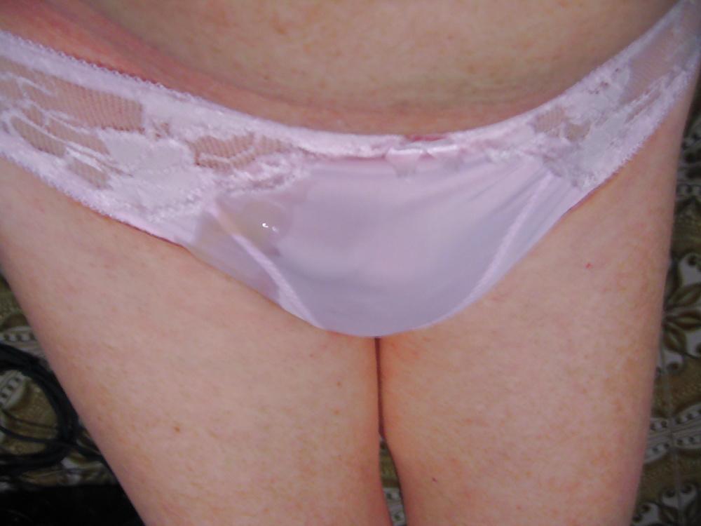 11P Sissy whore loves pain