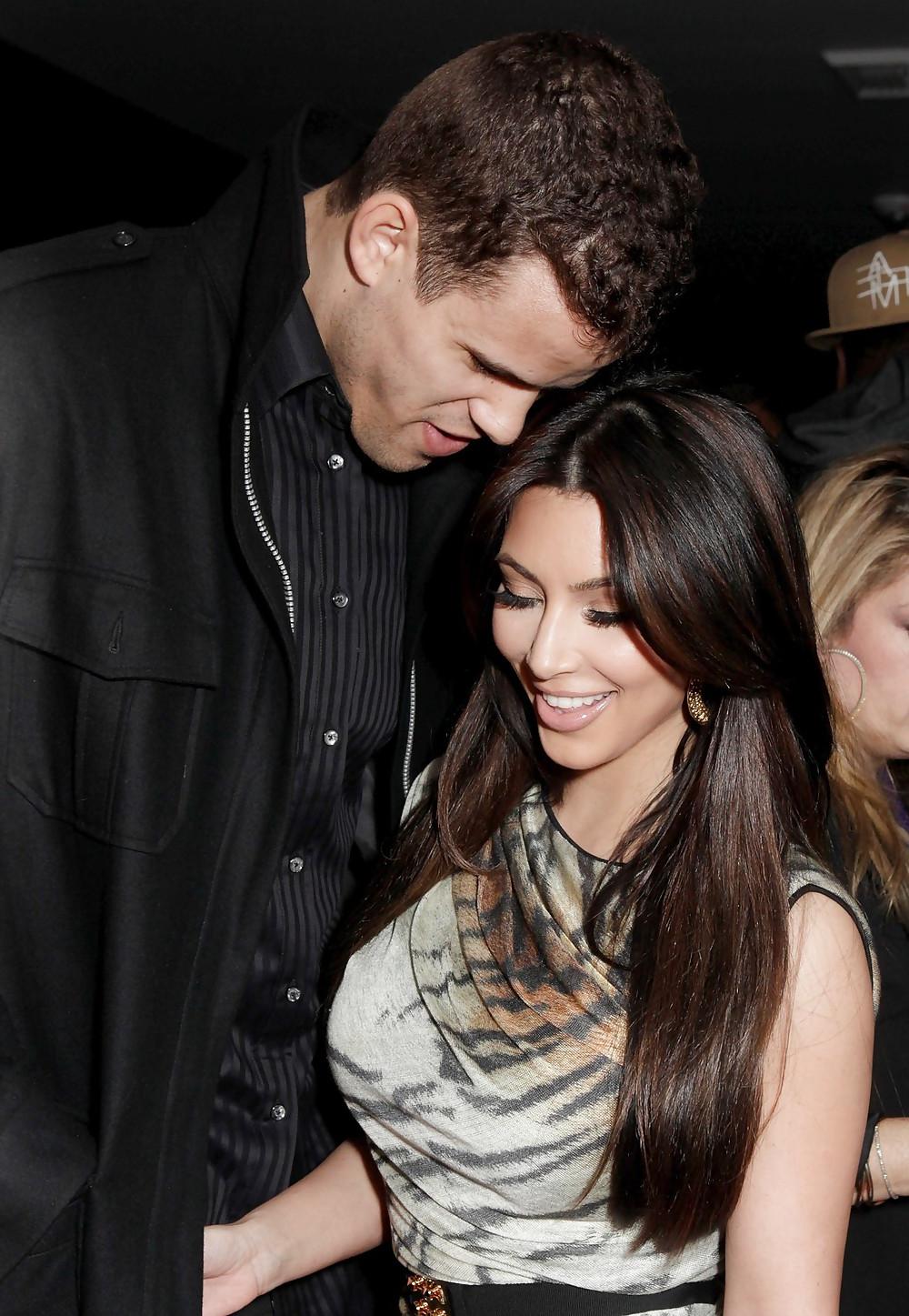 8P Kim Kardashian Laugh At My Pain