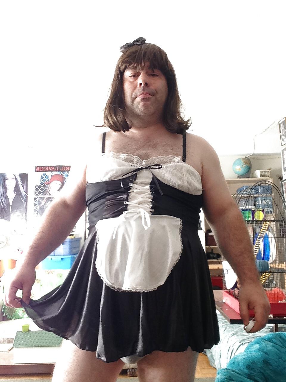 4P My new maid costume