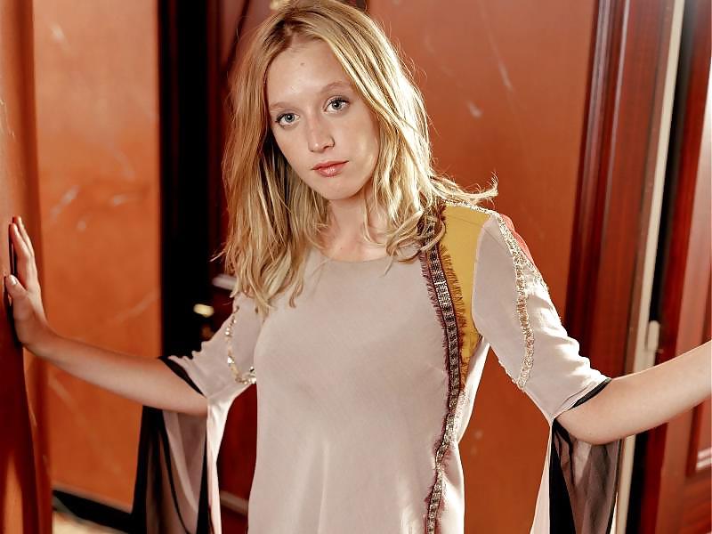 25P French actresses