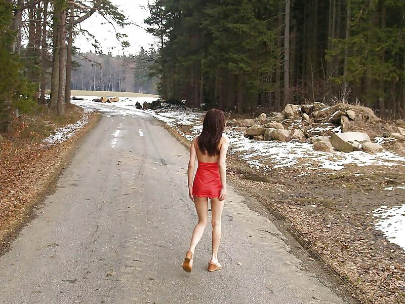 15P Wife in February forest