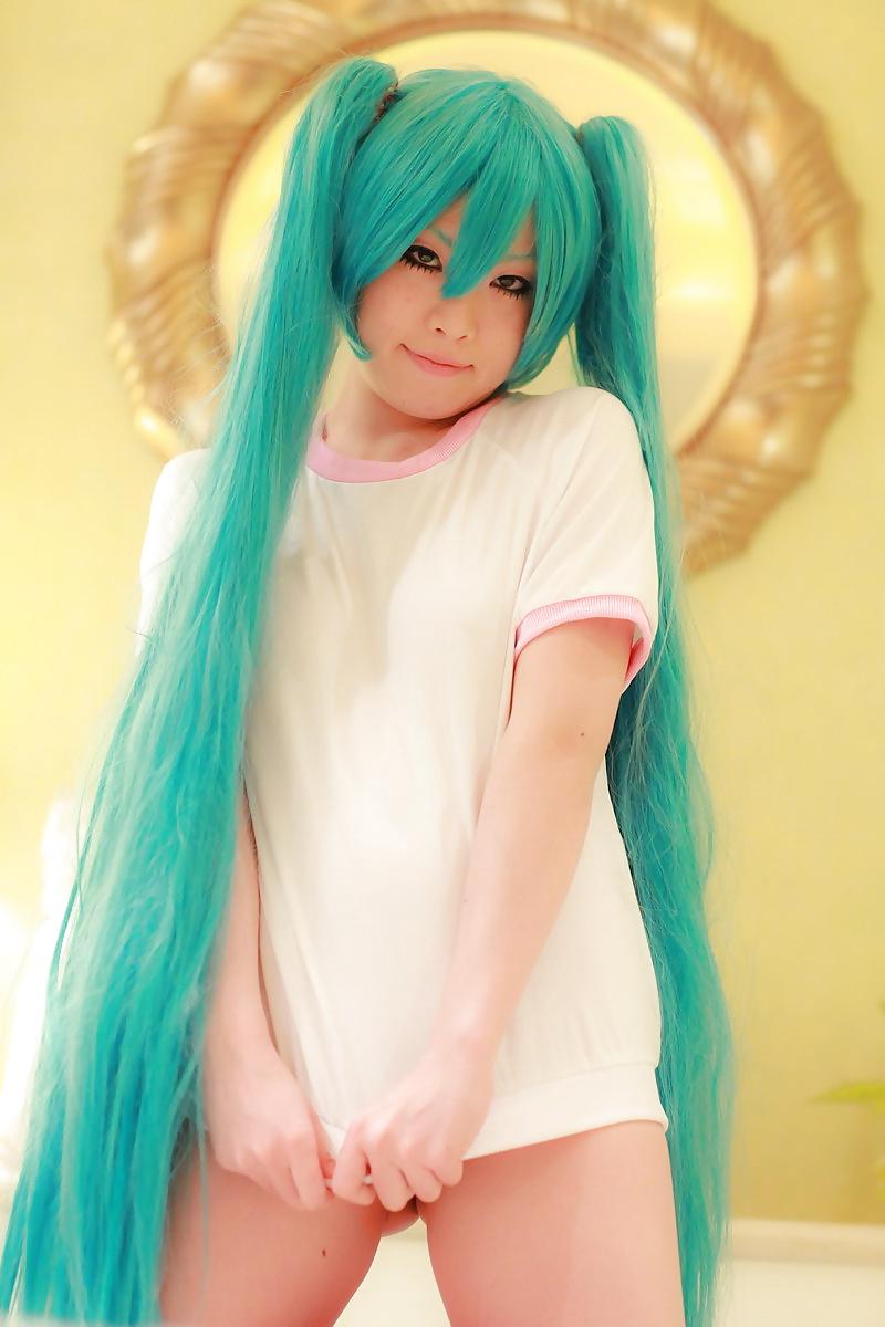 25P Hatsune Miku Cosplay