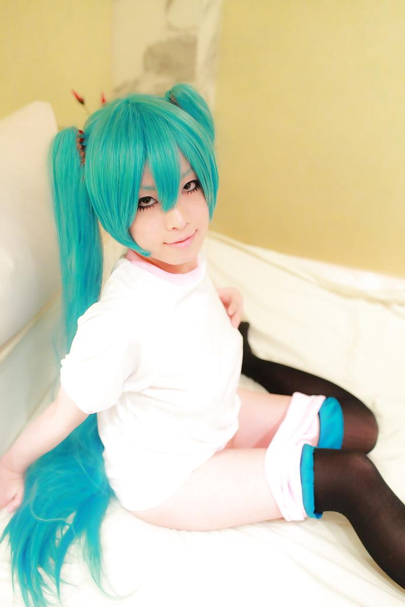 25P Hatsune Miku Cosplay