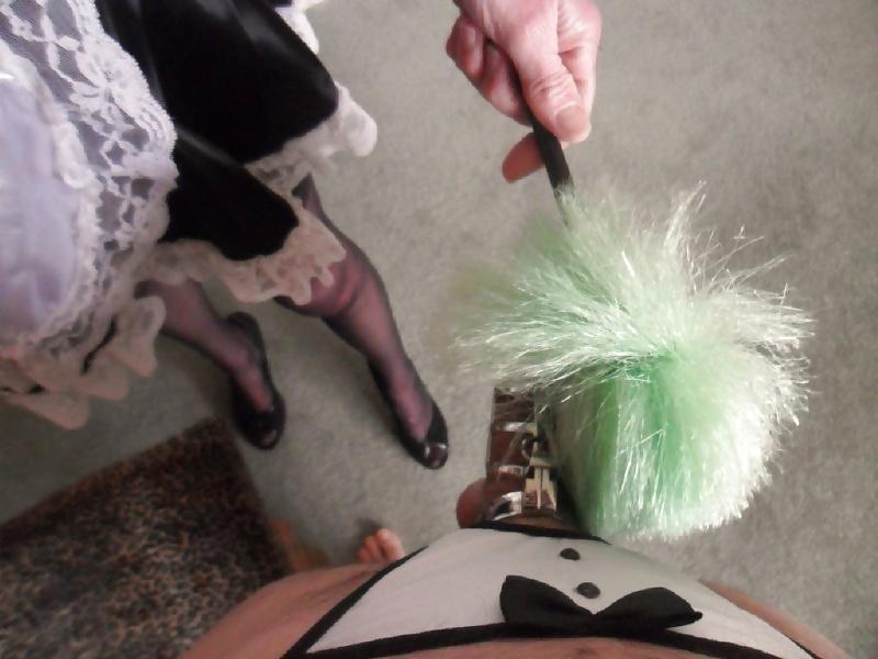 25P Horny MILF French Maid