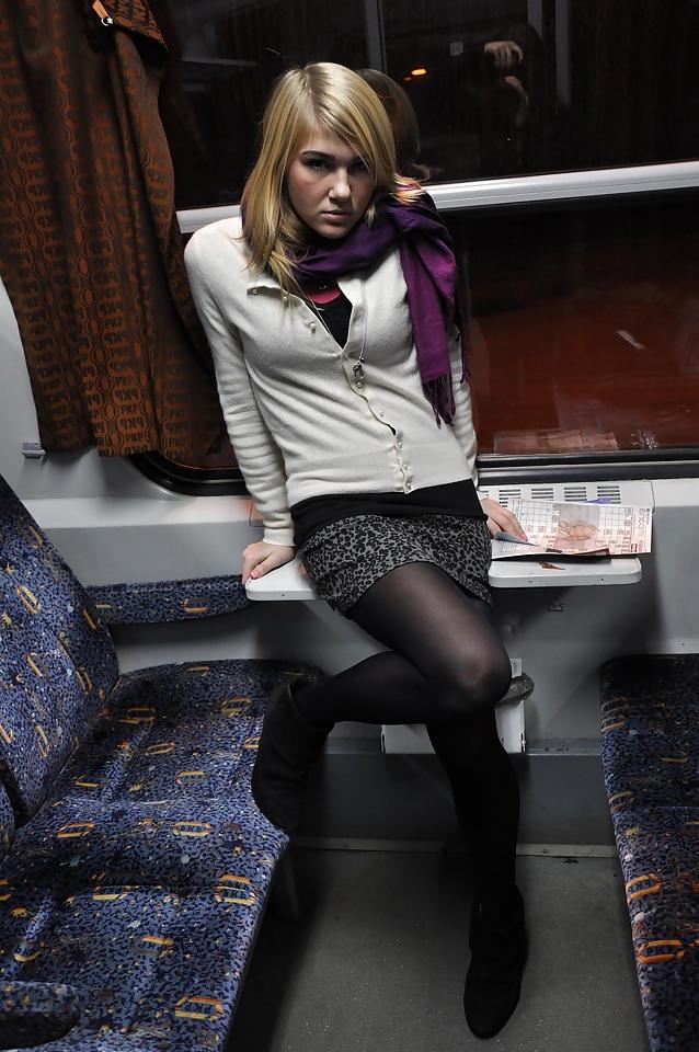 25P Pantyhose & Stockings 8