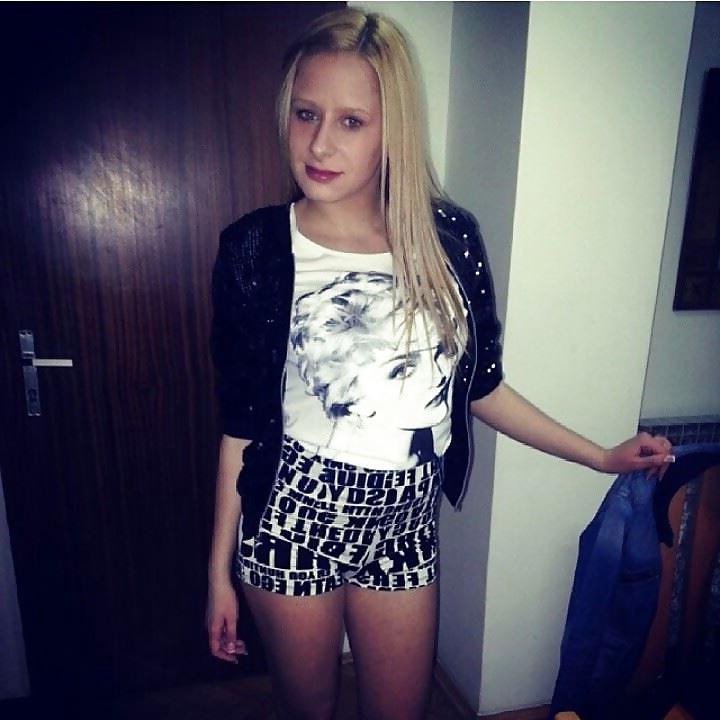 25P Serbian big tit teen