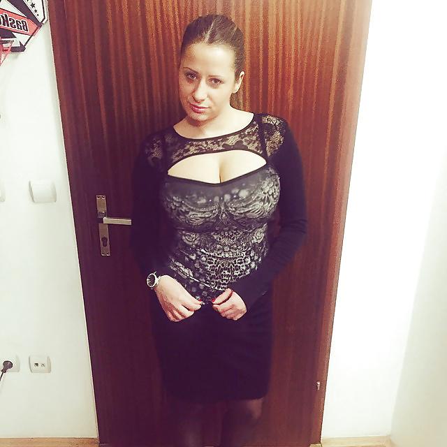 25P Serbian big tit teen