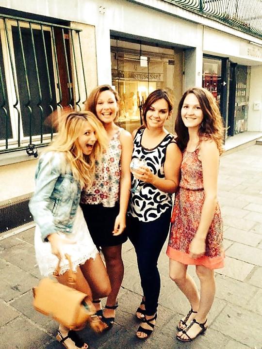 23P French salopes Facebook friends