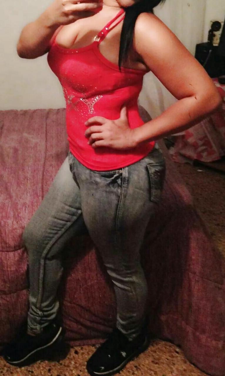 8P Thick latina perfection