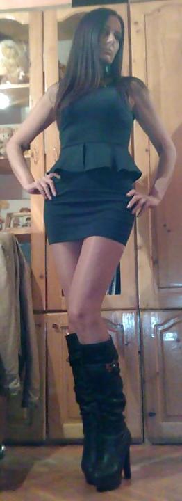 25P Serbian milf Romina