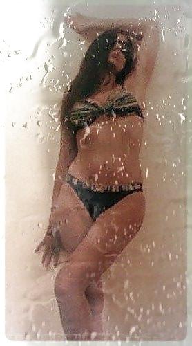 25P Serbian milf Romina