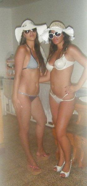 21P SERBIAN GIRLS 