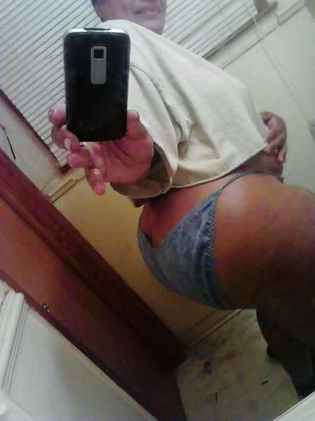 17P Thick Milf