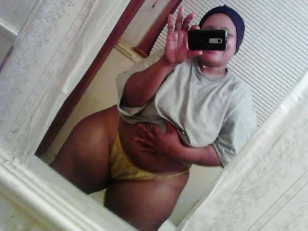 17P Thick Milf