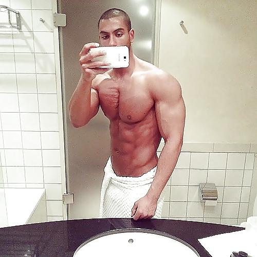 19P Big Moroccan Men My Wife Would Love To Fuck