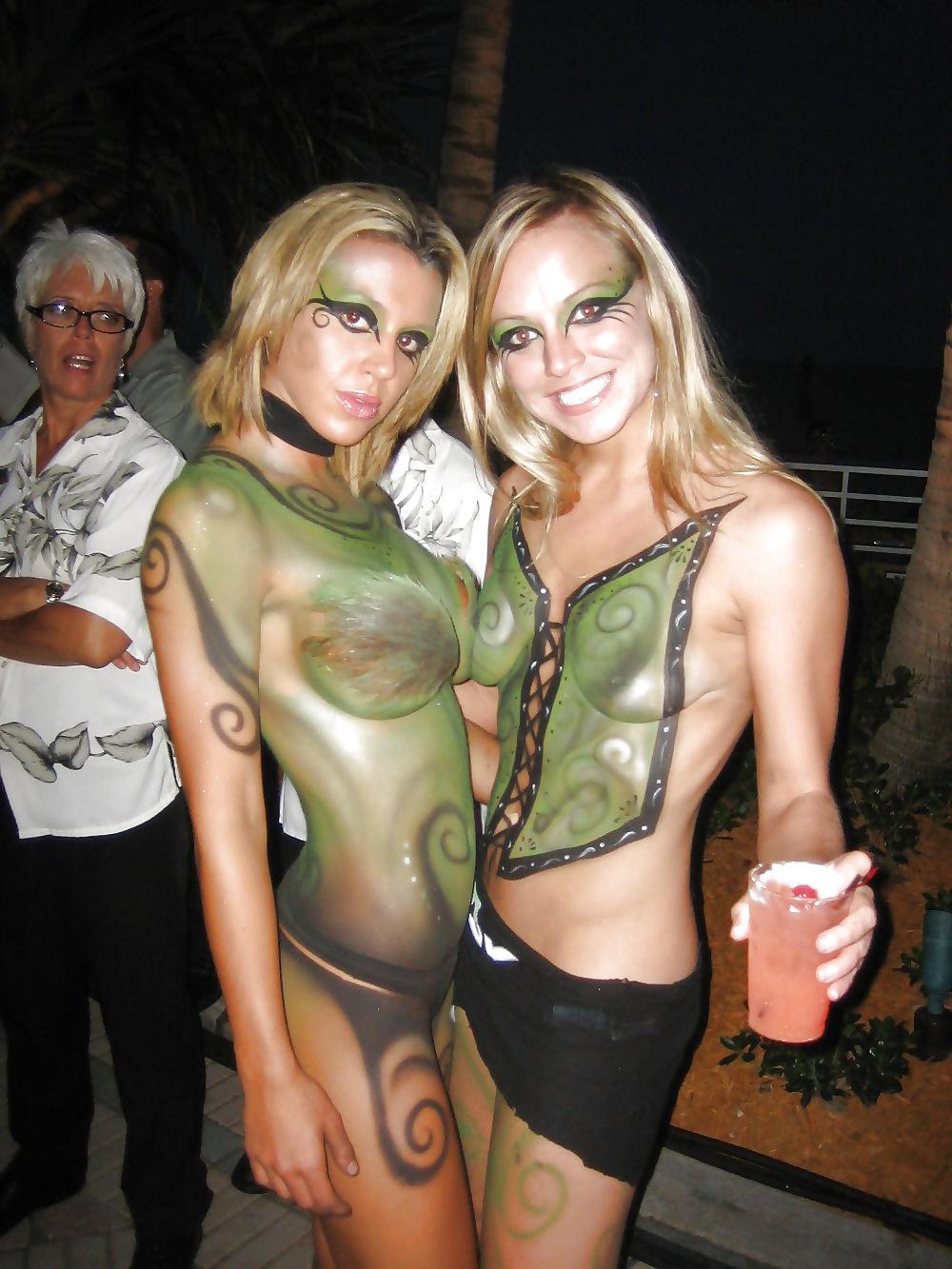21P BODY PAINT 1 (LORDLONE)