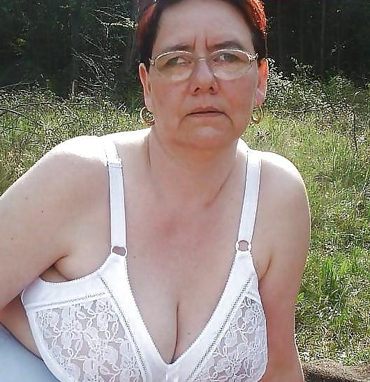 25P Women in panties under pantyhose  22