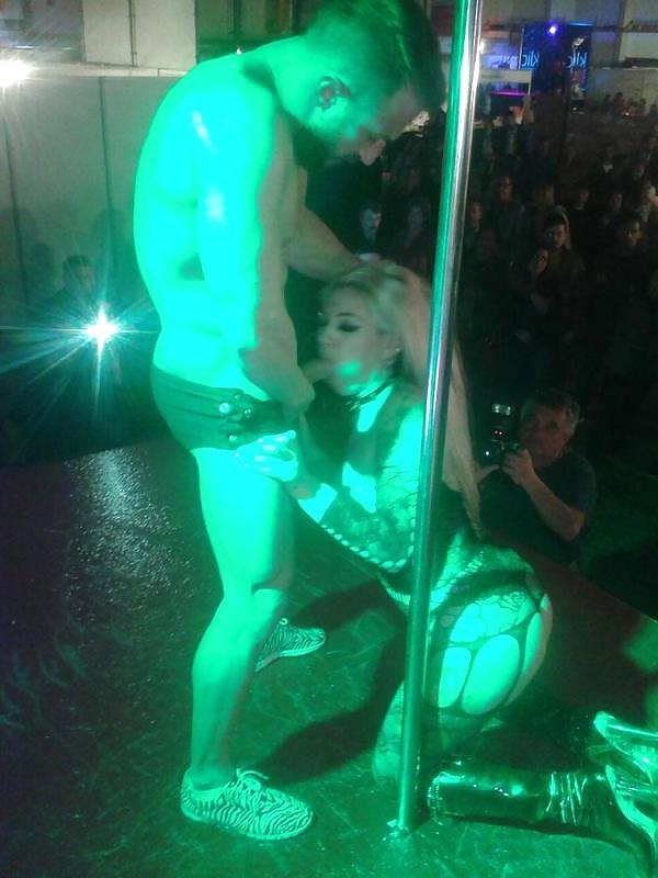 25P Sex on stage. Spanish fucking mix. Lucho.