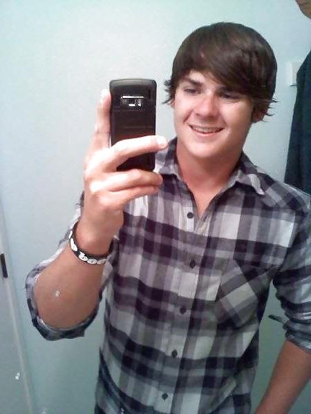 8P RONNY BURZINSKI Zac Efron Wanna Be Football Player