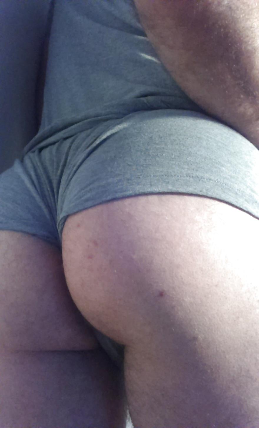 7P Sexy serbian ass