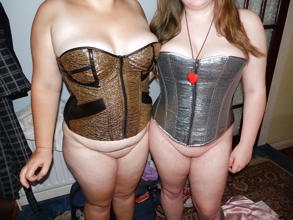 25P Girls dressing up for a bit of fun of sucking (threesome)