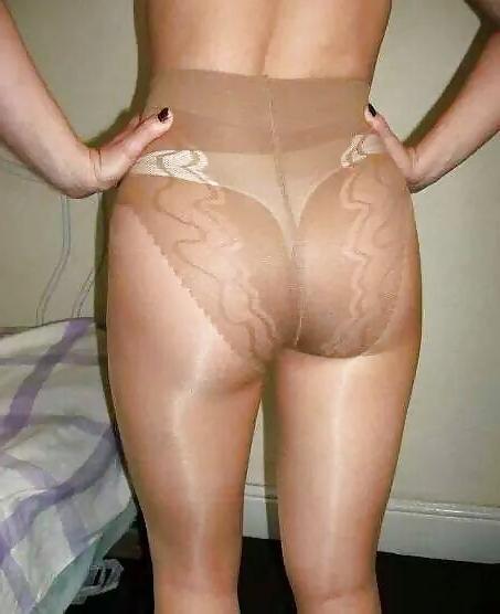 15P Pantyhose Ass from my turkish Neighbour Elif
