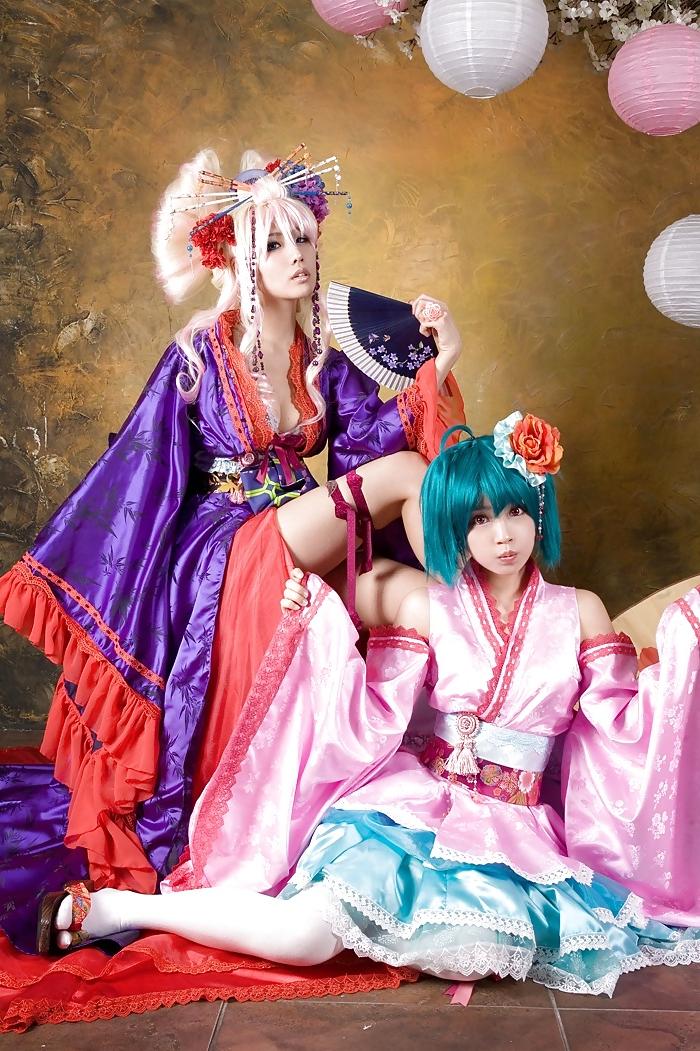 8P Tasha Cosplay Group