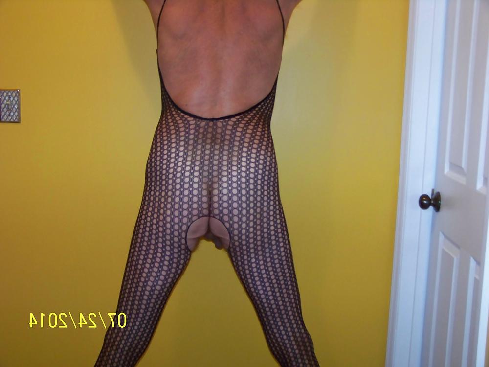 12P Feeling sexy in my fishnet body suit