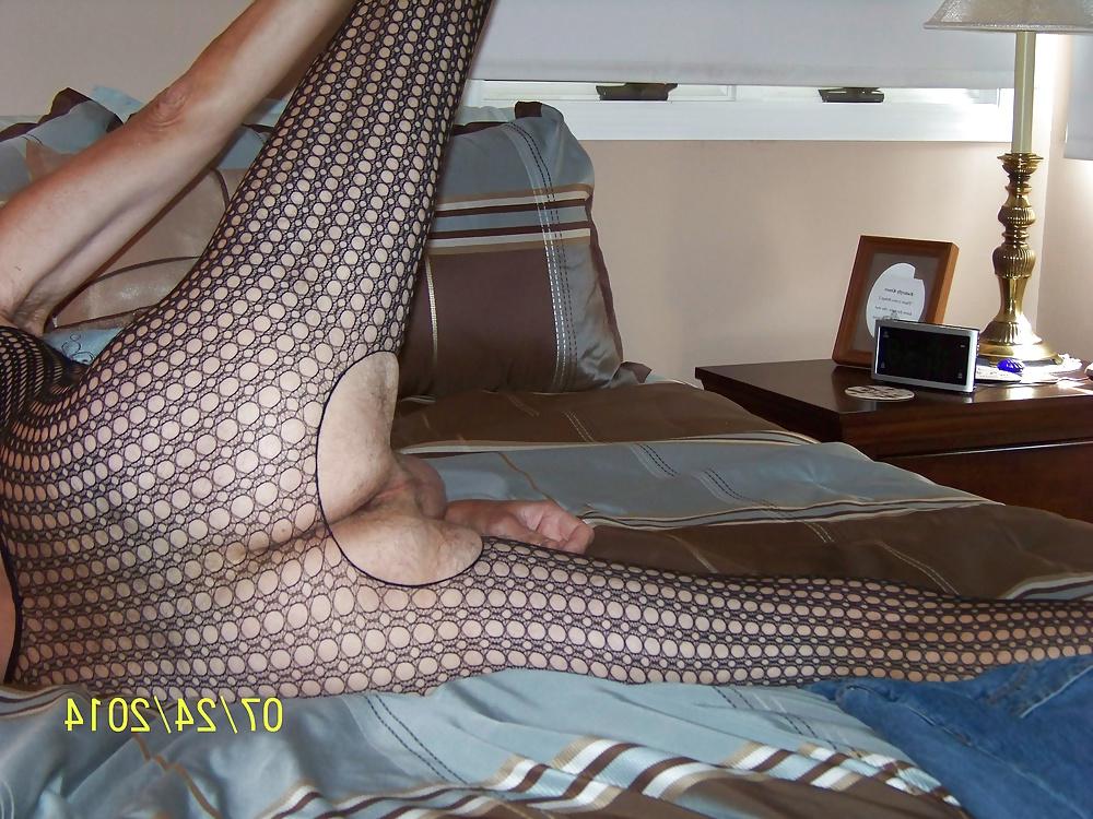 12P Feeling sexy in my fishnet body suit