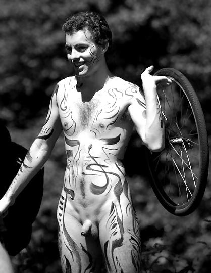 25P Body painting