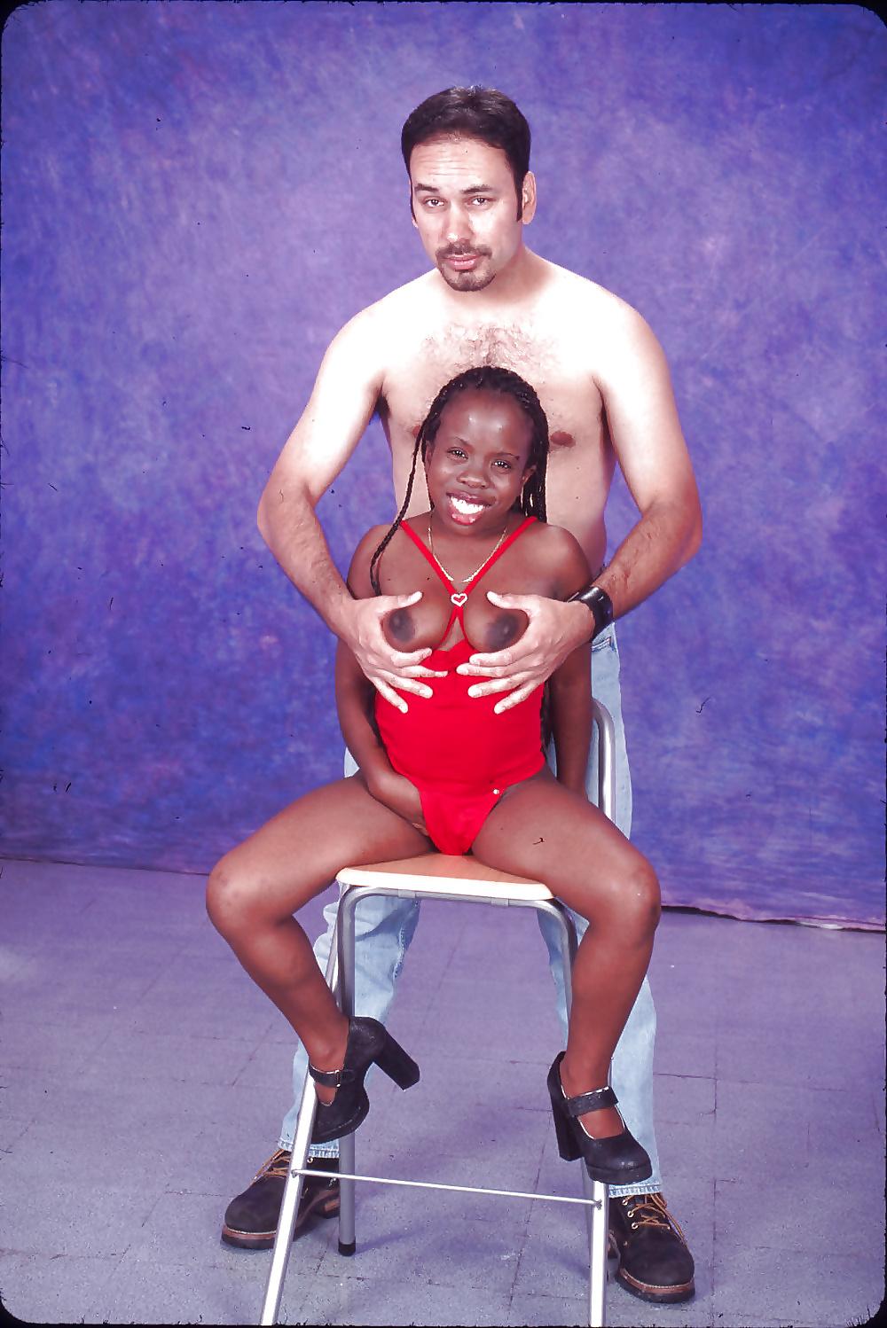 15P No Midgets Just Little & Short Peoples #4