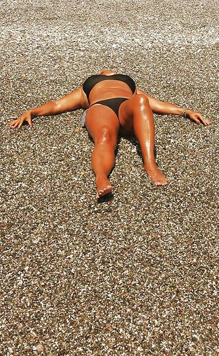 25P Busty Milf on Holiday