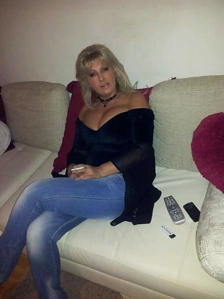 25P Serbian Milfs V