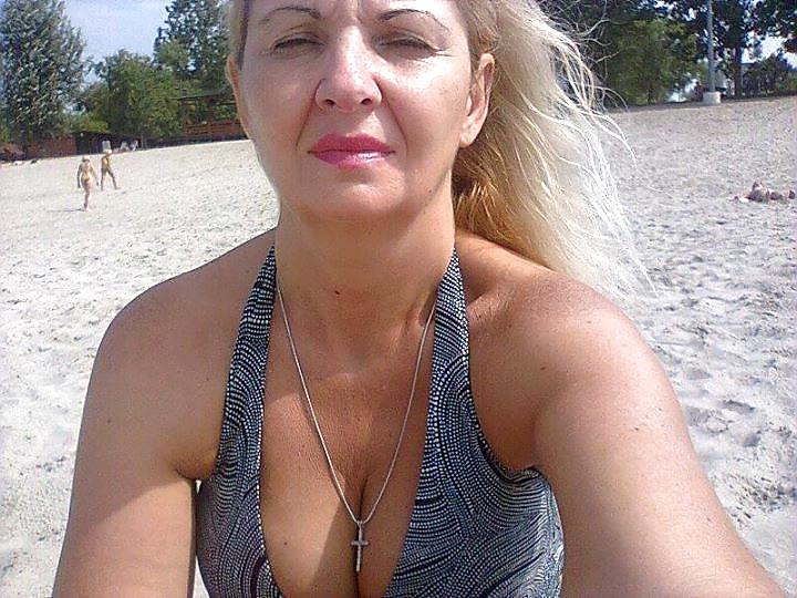 25P Serbian Milfs V
