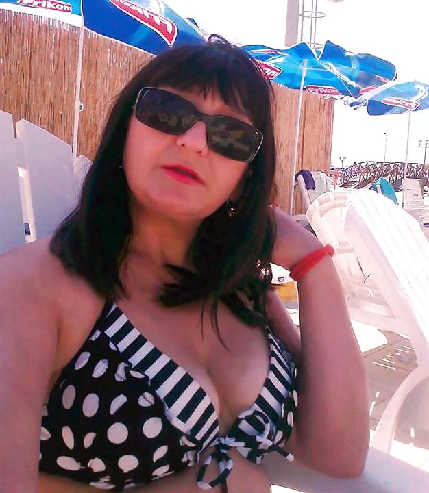 25P Serbian Milfs V