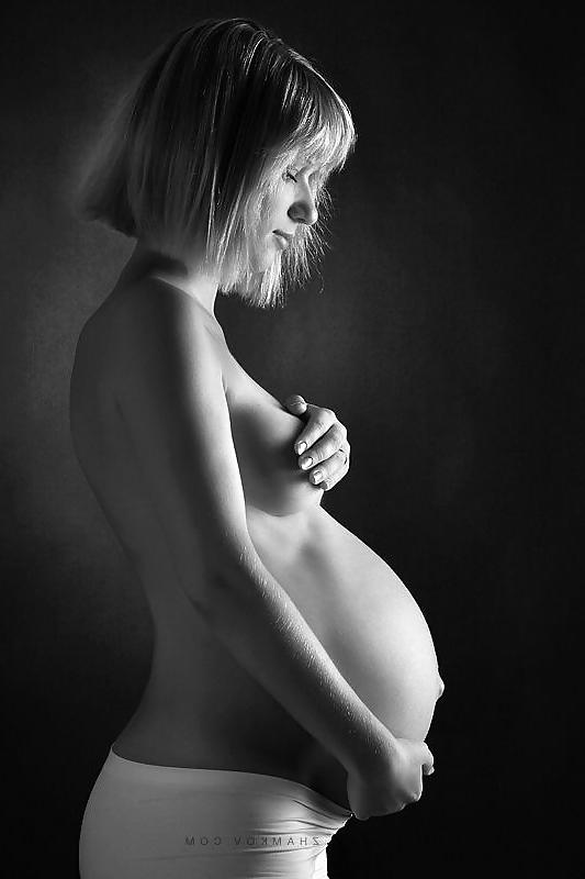 25P Pregnant beauty