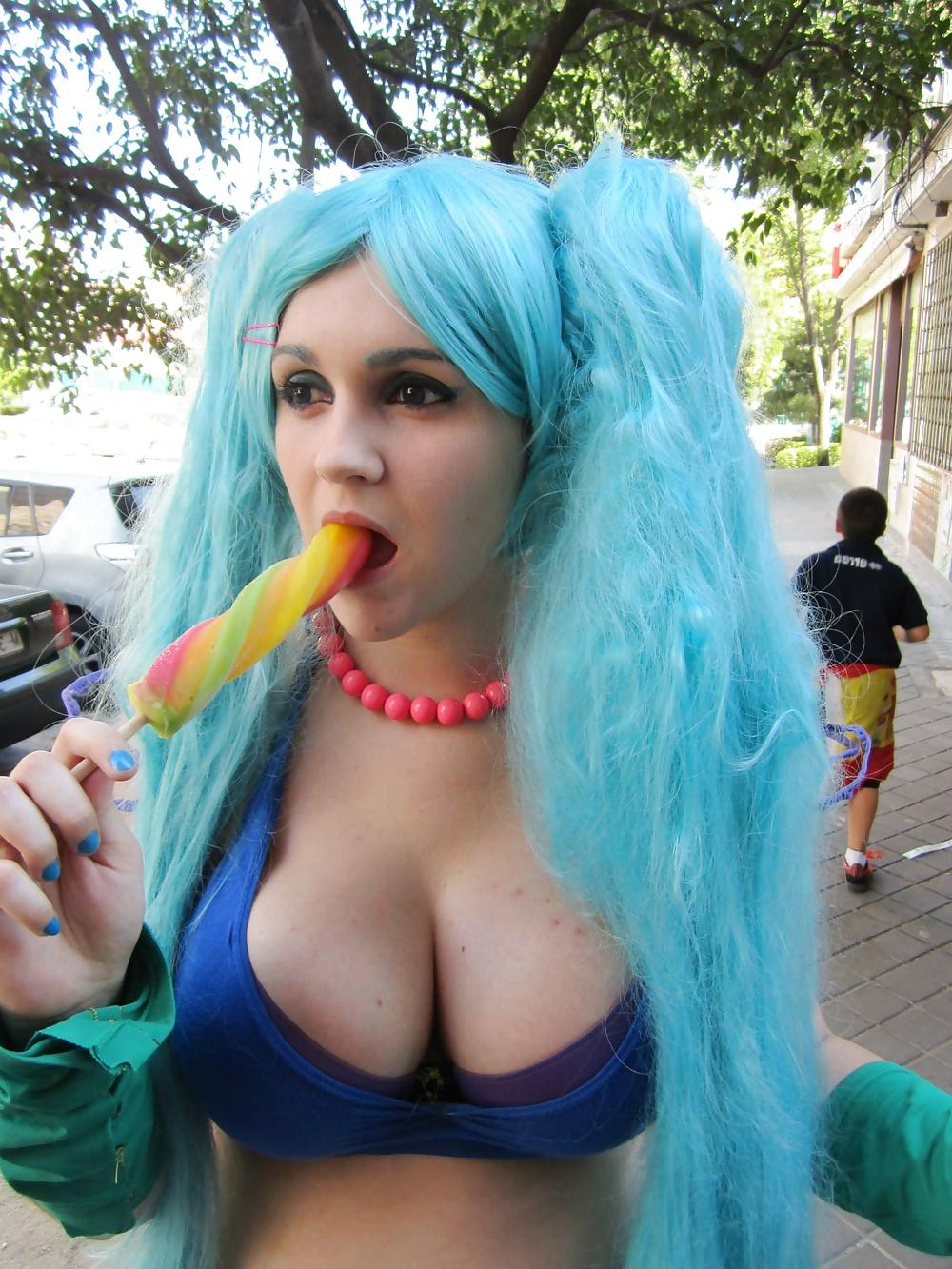 9P Stacked Cosplay Cutie