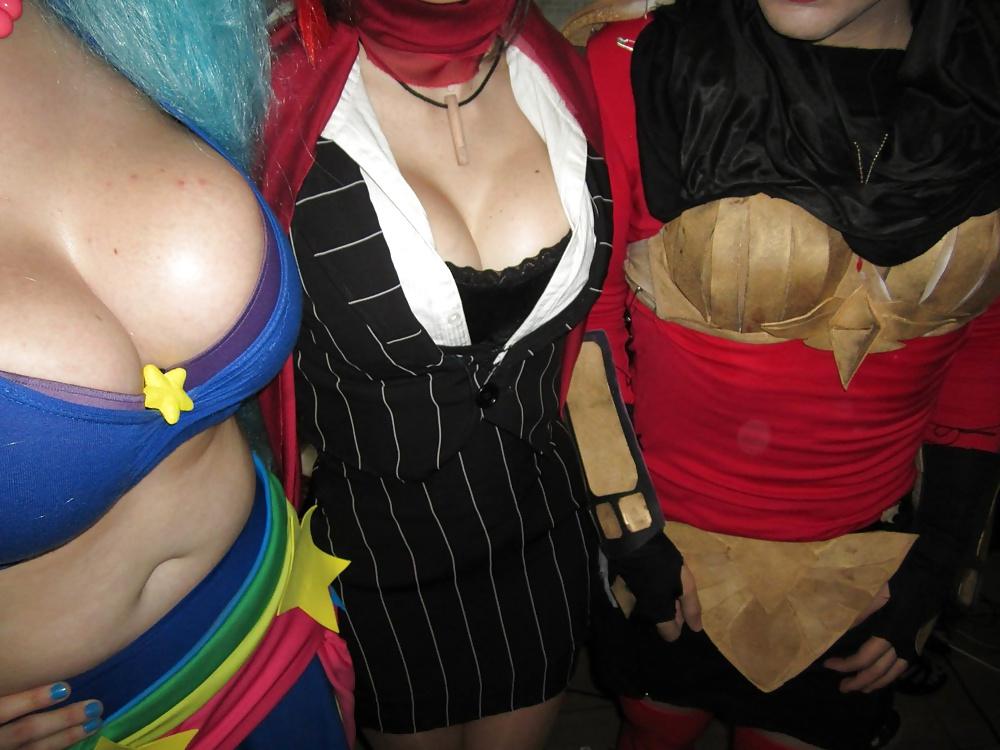 9P Stacked Cosplay Cutie