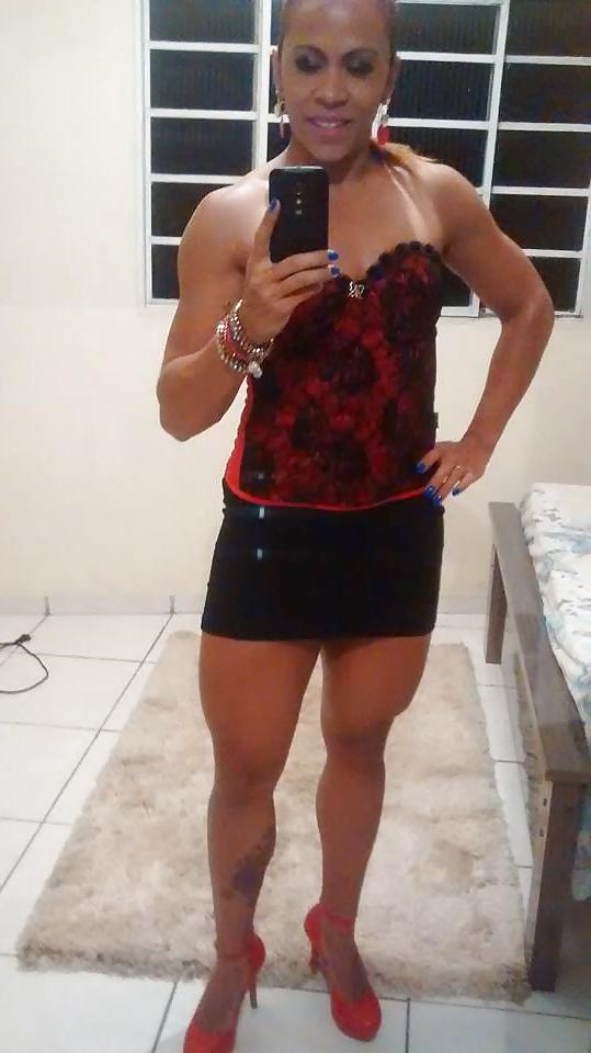 25P Hot bodybuilding skirt and dress