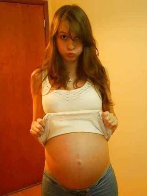 22P I wanna glaze the bun in her Oven