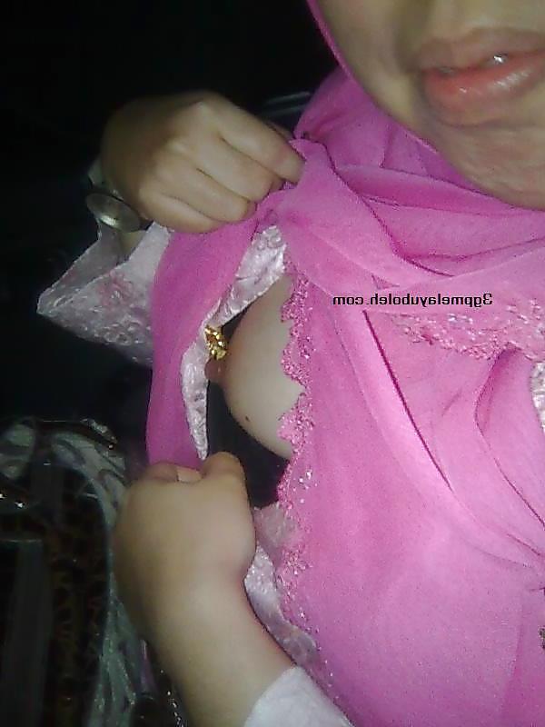 8P Malay- awek tudung kelantan