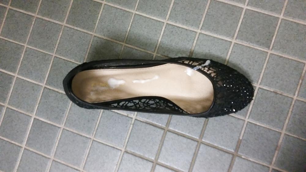 6P Cum in the Shoes of a Coworker 