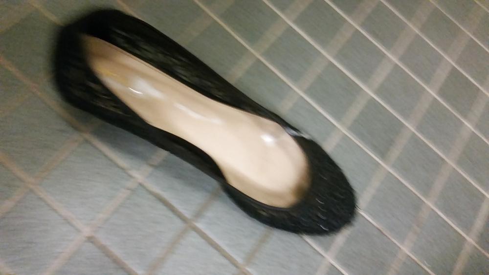 6P Cum in the Shoes of a Coworker 