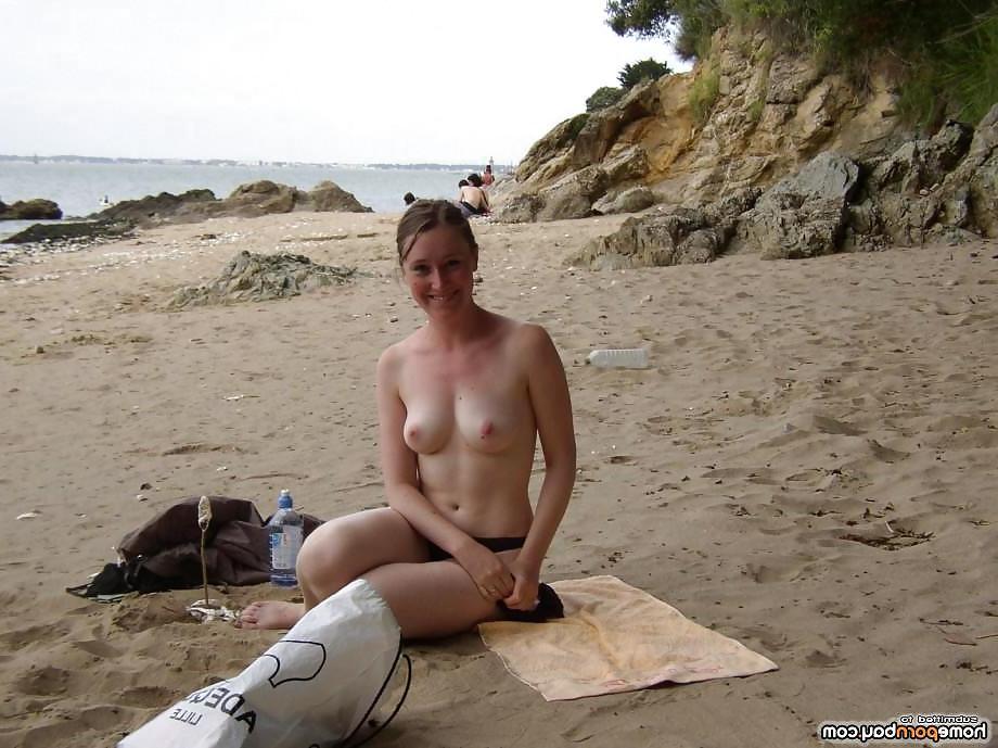 18P French pale MILF nude