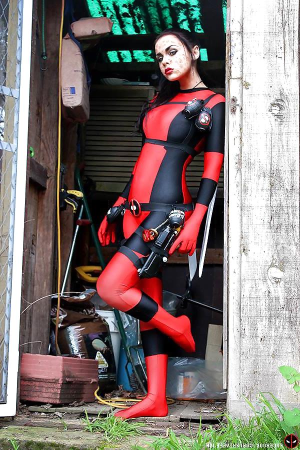 25P Sexy Female Superheroes(Cartoons & Cosplay)#5