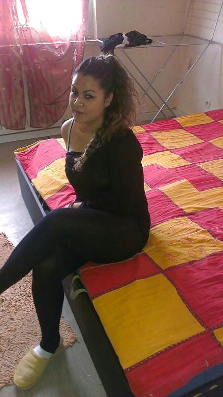 22P Turkish sexyness! Dirty Comments please!