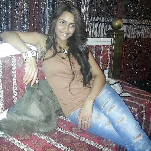 22P Turkish sexyness! Dirty Comments please!