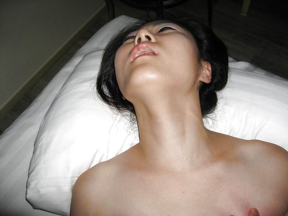25P Busty Korean Girl Who Love To Fuck